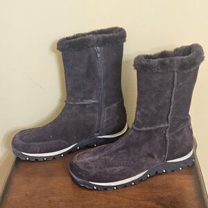 Skechers On-The-Go Encore Snow Flurry boot Size 8